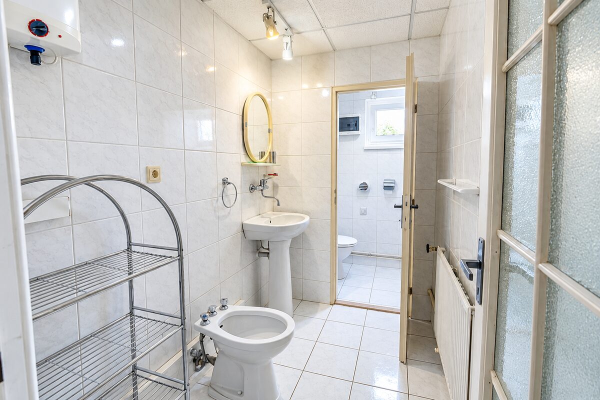 Priestranný 2-podlažný dom na podnikanie aj bývanie | Ul. Fraňa Kráľa, Michalovce